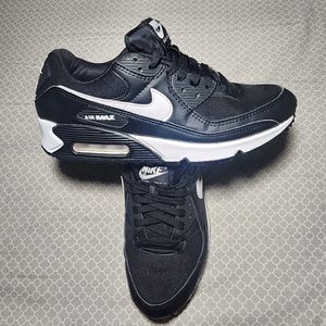 Nike Shoes Size 9.